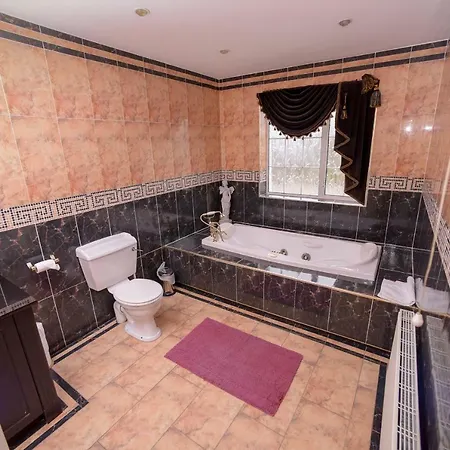 Mullagh House Holiday home